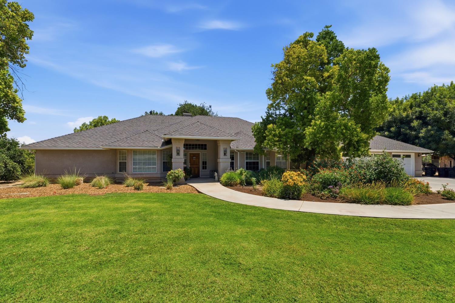 1336 N Locan Ave, Fresno, CA 93737