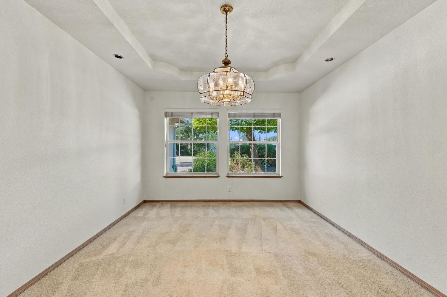 1336 N Locan Ave, Fresno, CA 93737