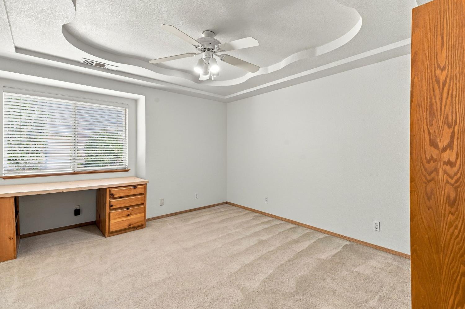 1336 N Locan Ave, Fresno, CA 93737