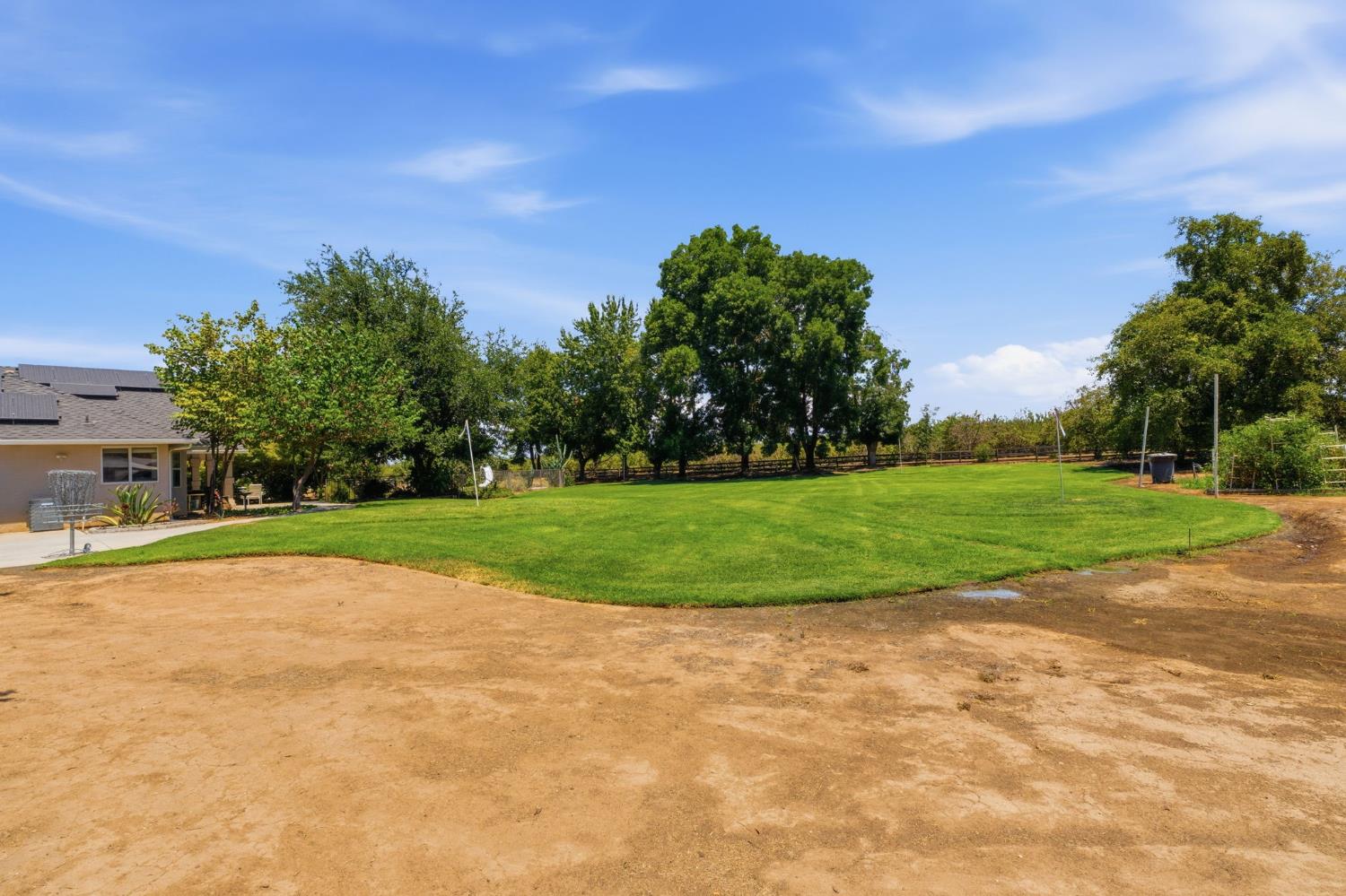 1336 N Locan Ave, Fresno, CA 93737