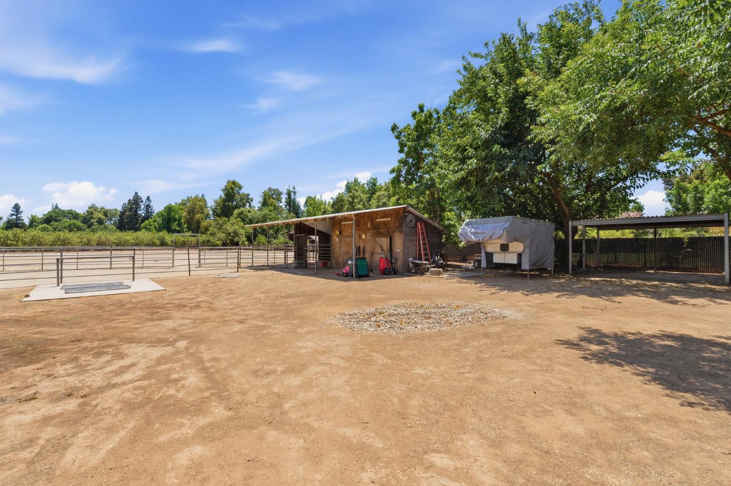 1336 N Locan Ave, Fresno, CA 93737
