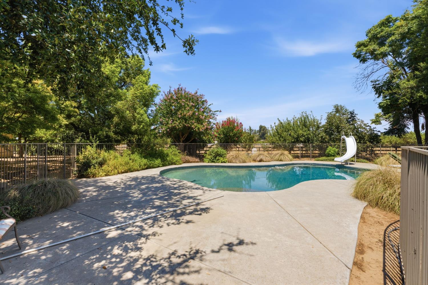 1336 N Locan Ave, Fresno, CA 93737