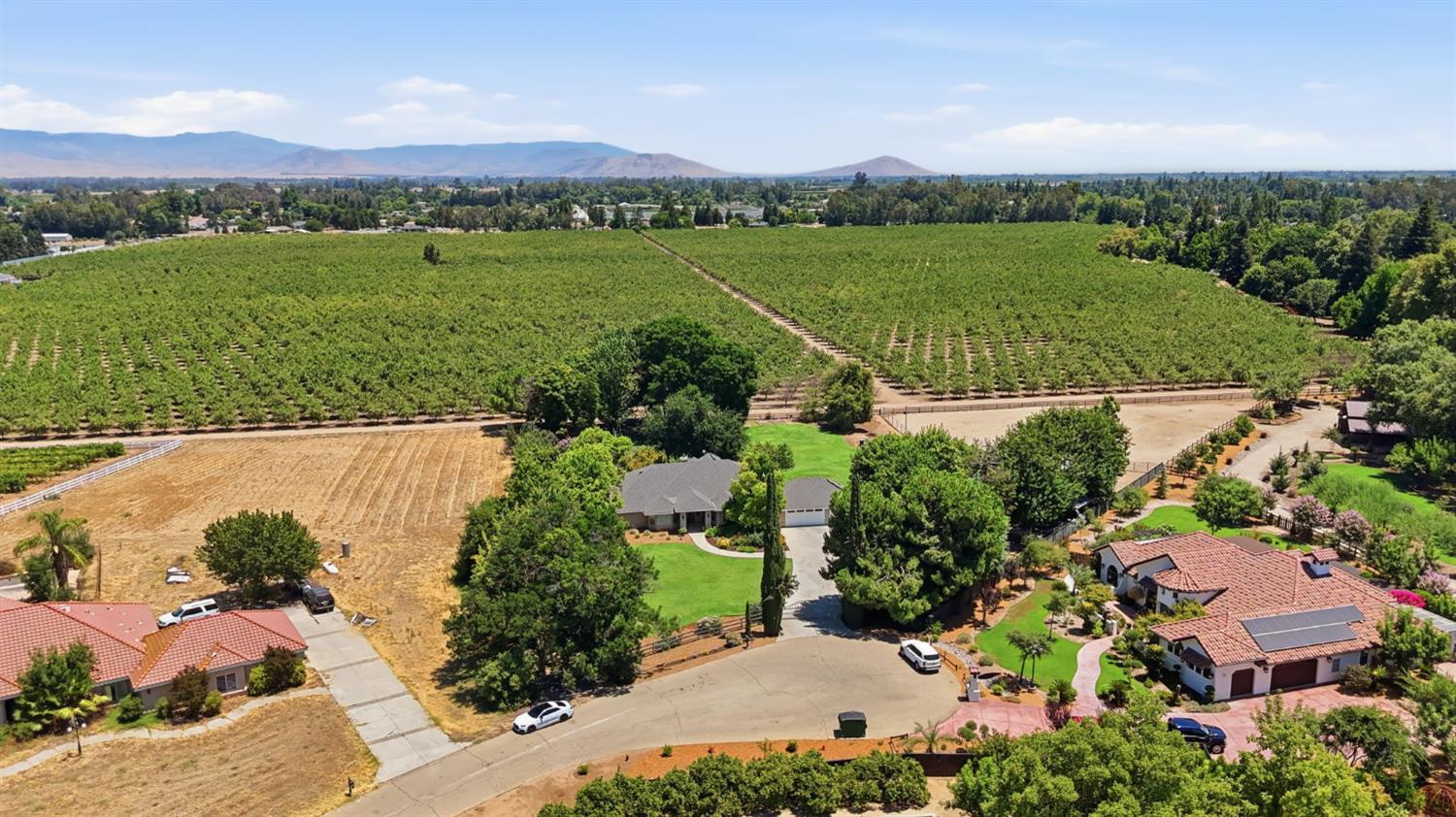 1336 N Locan Ave, Fresno, CA 93737
