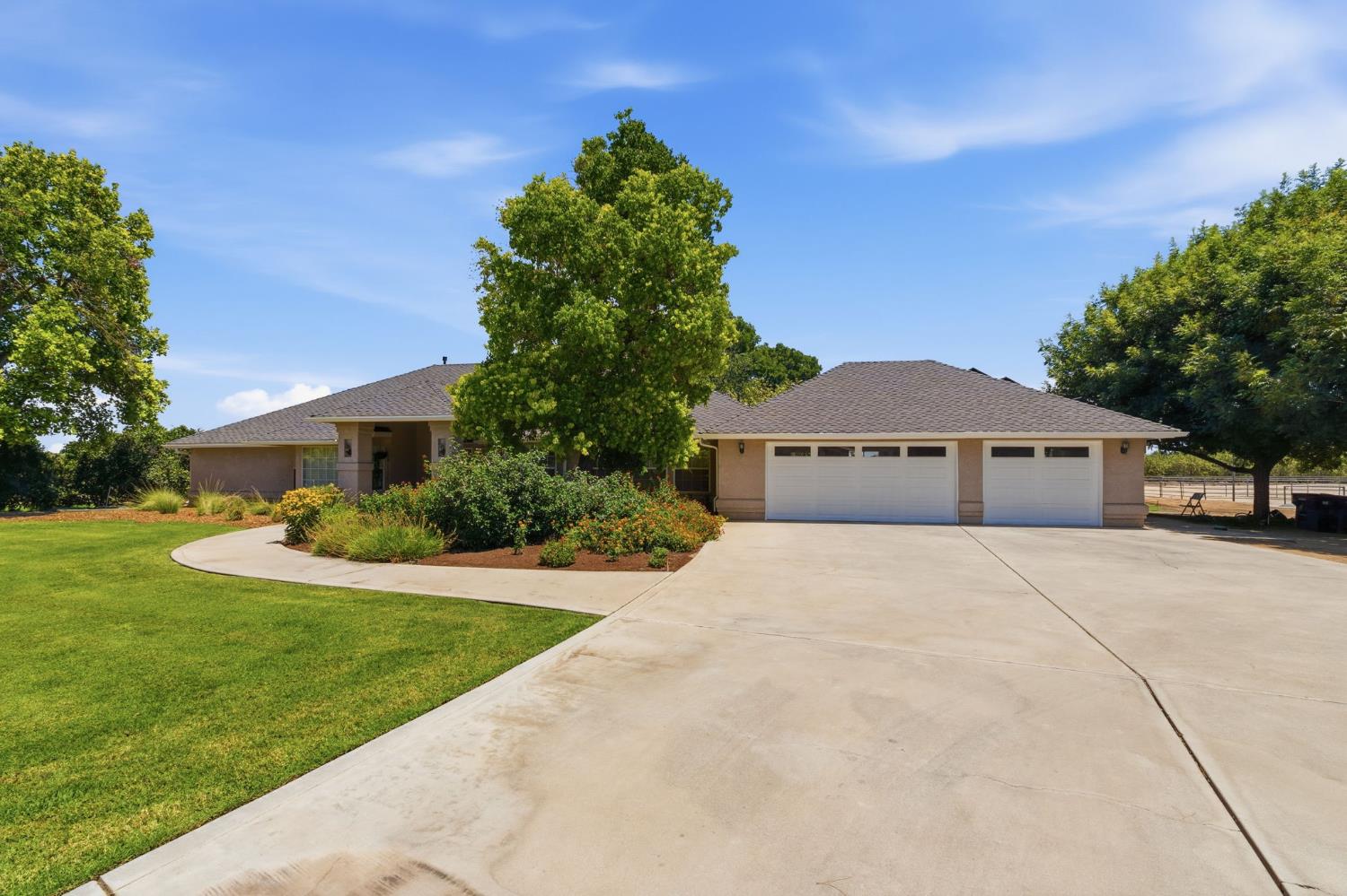1336 N Locan Ave, Fresno, CA 93737
