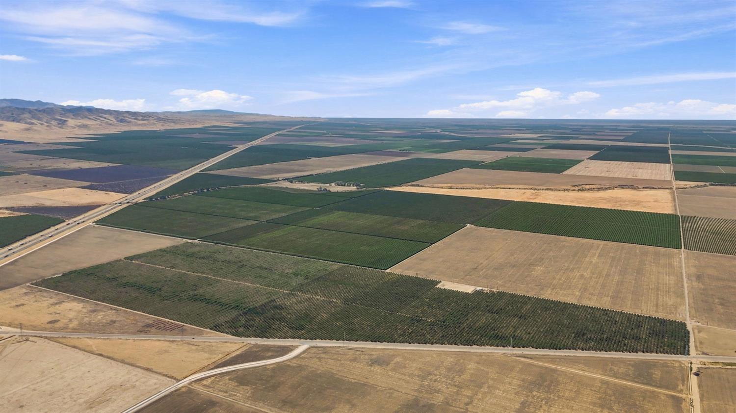 45551 W Panoche Rd, Firebaugh, CA 93622