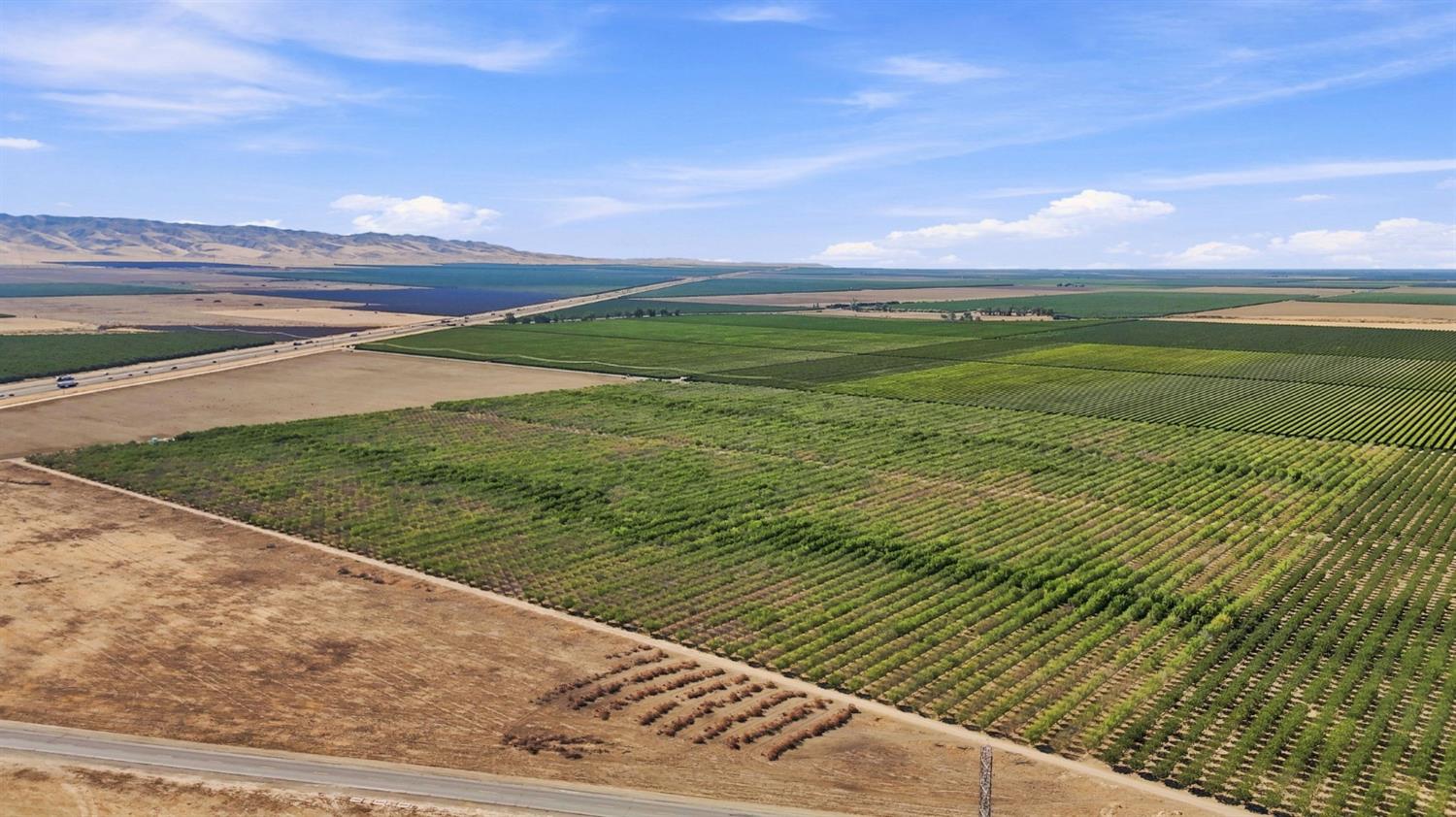 45551 W Panoche Rd, Firebaugh, CA 93622