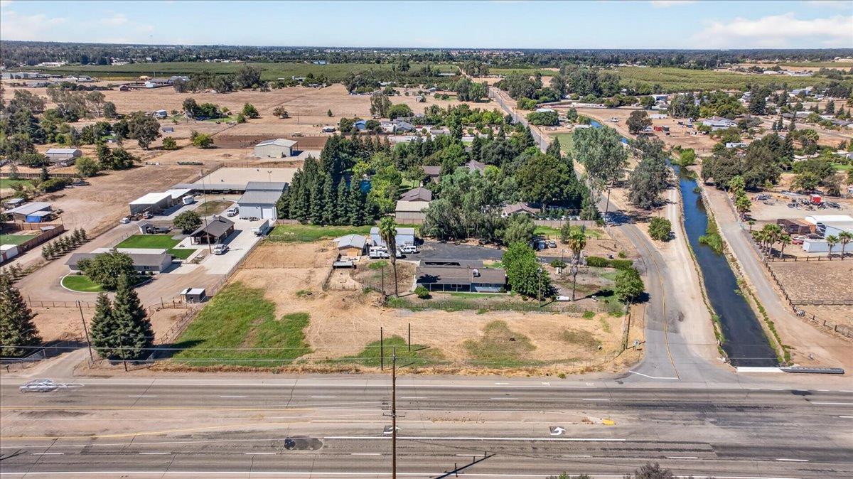 12909 E Gettysburg Ave, Sanger, CA 93657