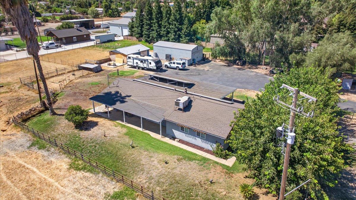 12909 E Gettysburg Ave, Sanger, CA 93657