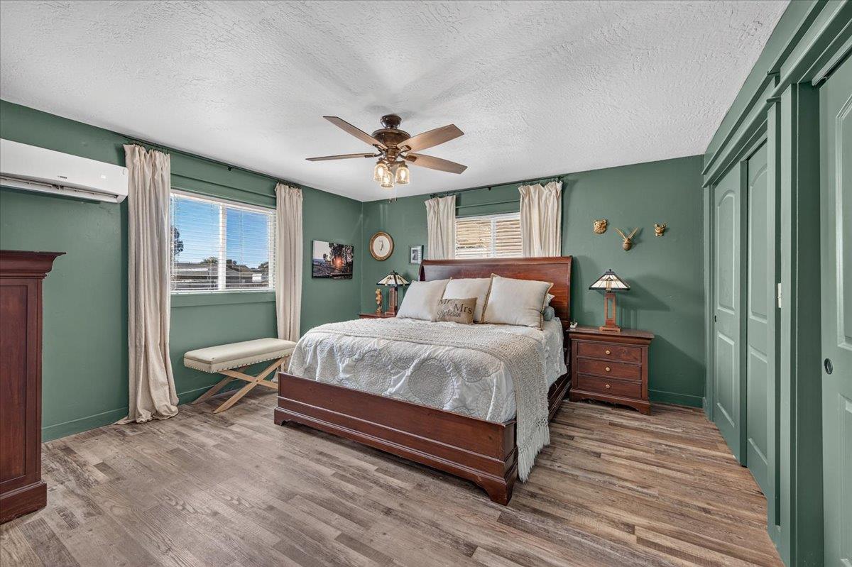 12909 E Gettysburg Ave, Sanger, CA 93657