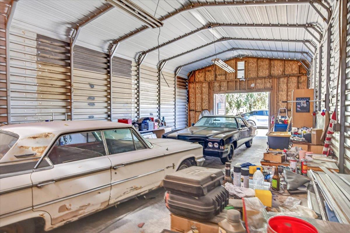 12909 E Gettysburg Ave, Sanger, CA 93657