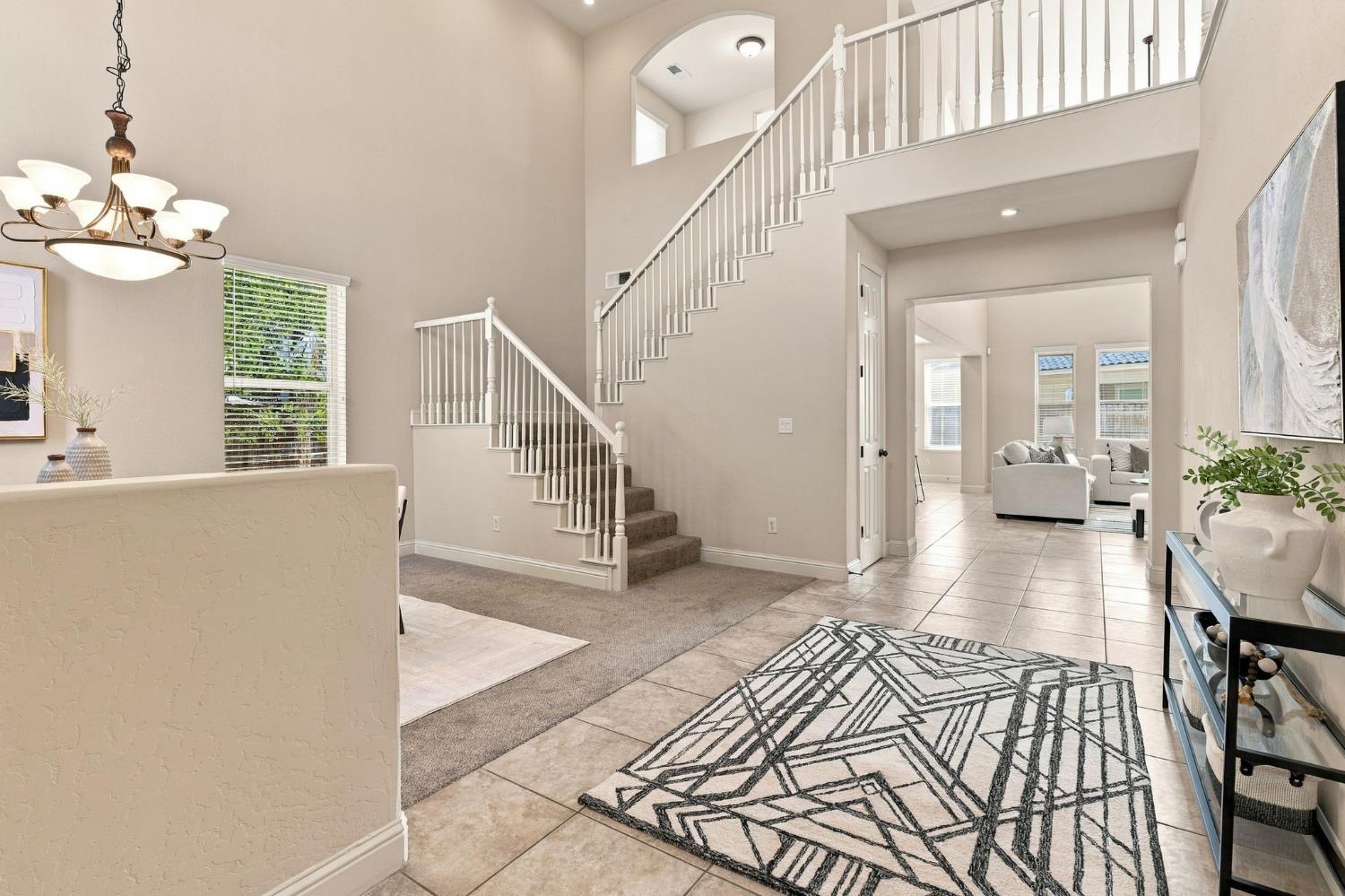 2603 E Powers Ave, Fresno, CA 93720