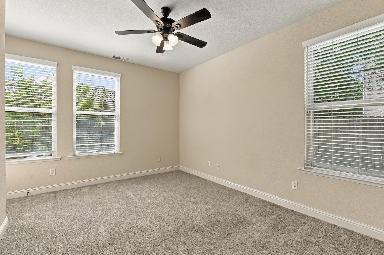 2603 E Powers Ave, Fresno, CA 93720