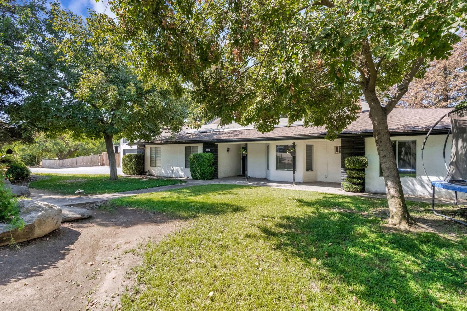 18654 Ridgedale, Madera, CA 93638