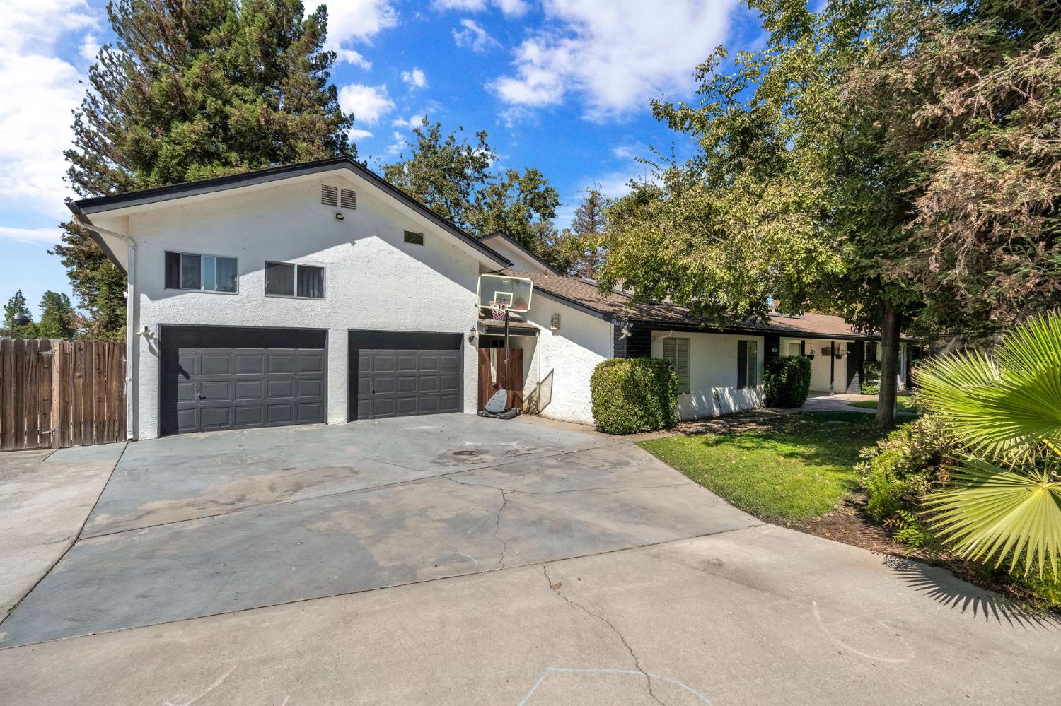 18654 Ridgedale, Madera, CA 93638