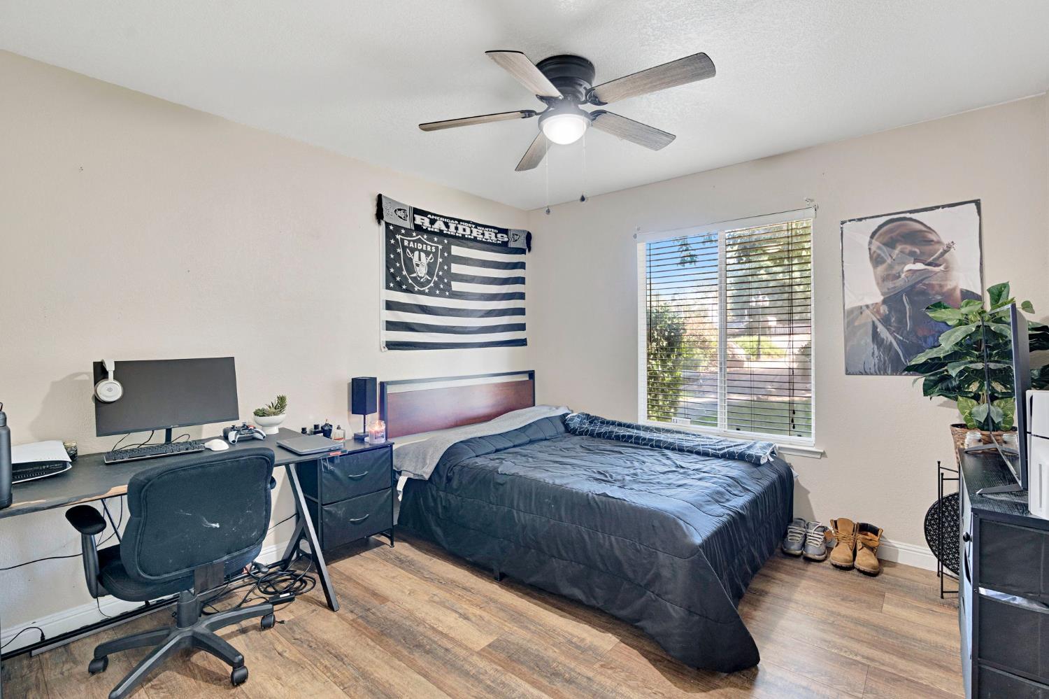 18654 Ridgedale, Madera, CA 93638