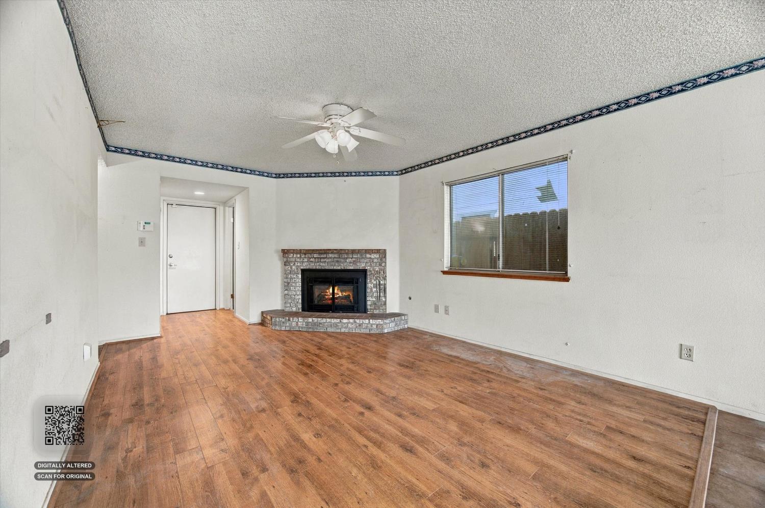 8216 Willowglen Dr, Bakersfield, CA 93311