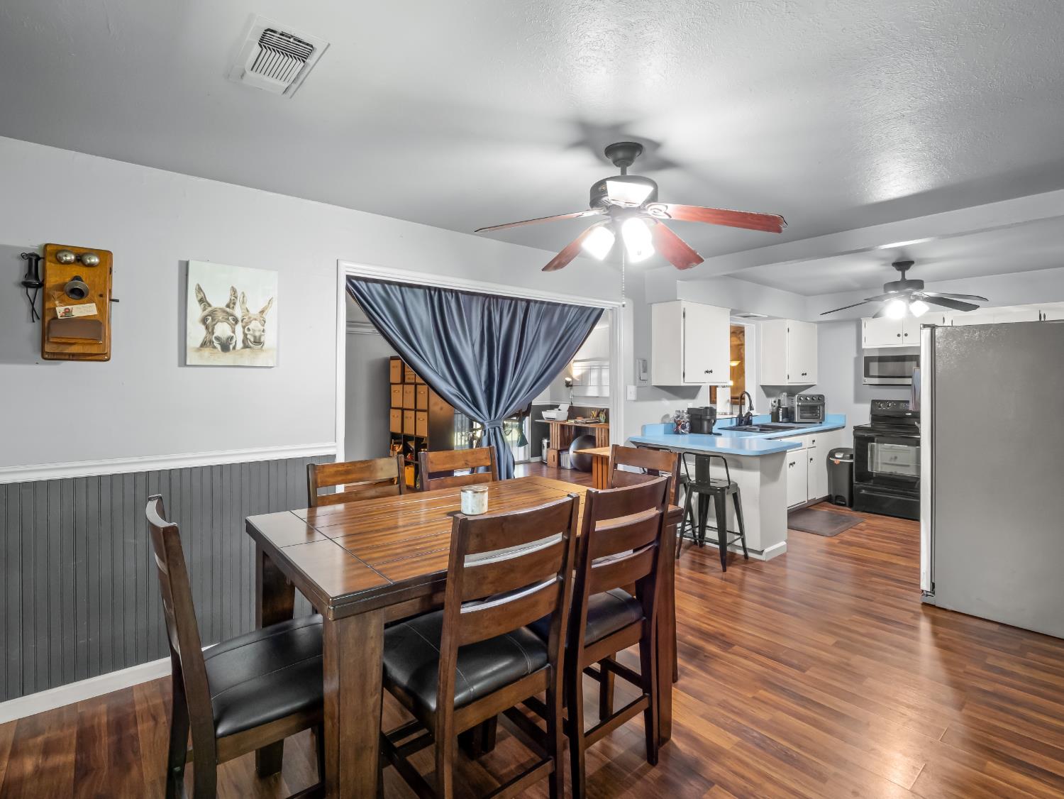 3763 E Robinson Ave, Fresno, CA 93726