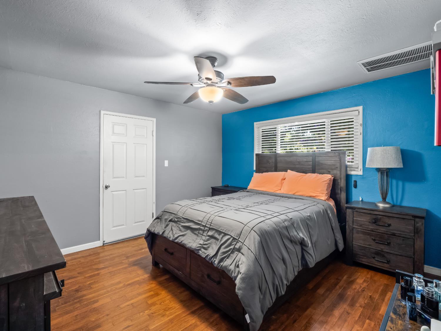 3763 E Robinson Ave, Fresno, CA 93726