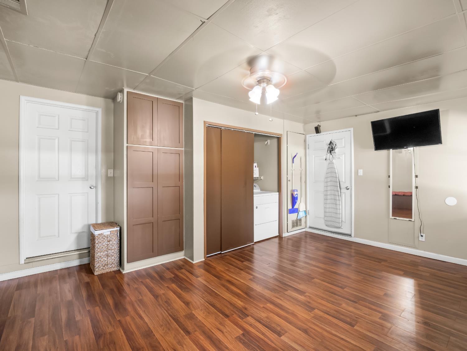 3763 E Robinson Ave, Fresno, CA 93726