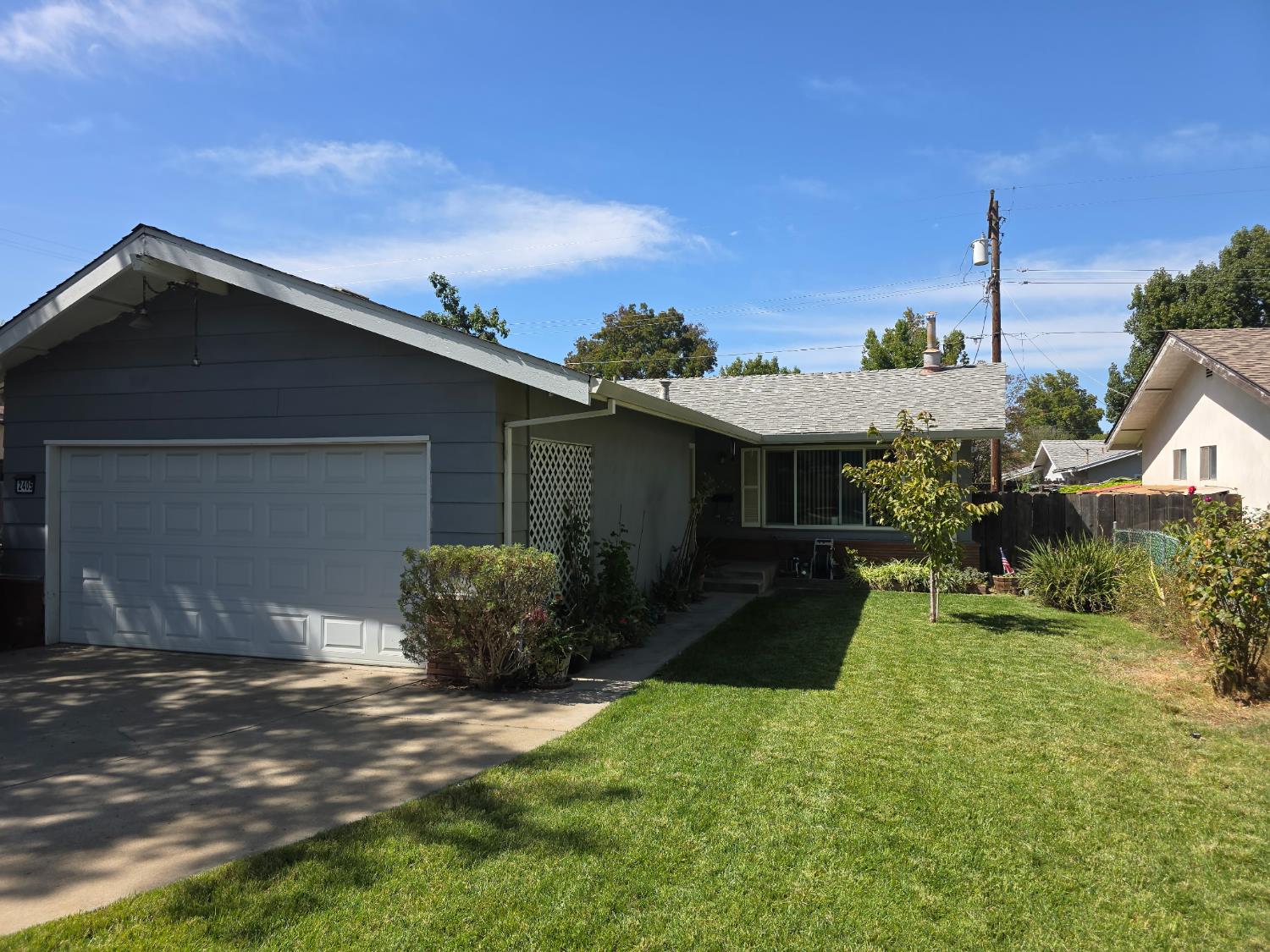 2405 Carver St, Modesto, CA 95350