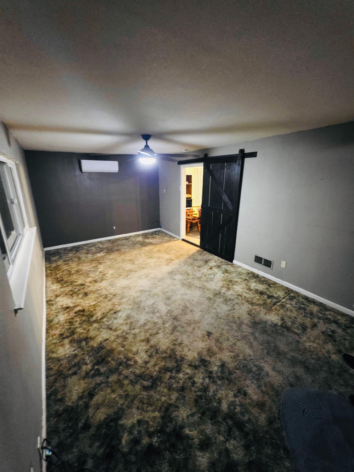 2405 Carver Rd, Modesto, CA 95350