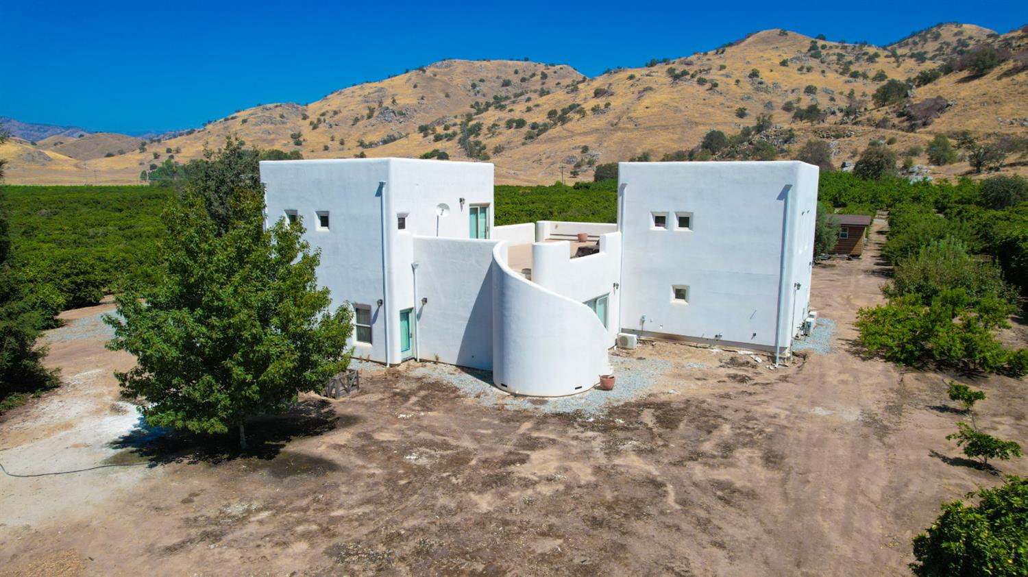 33204 Road 248, Lemon Cove, CA 93244