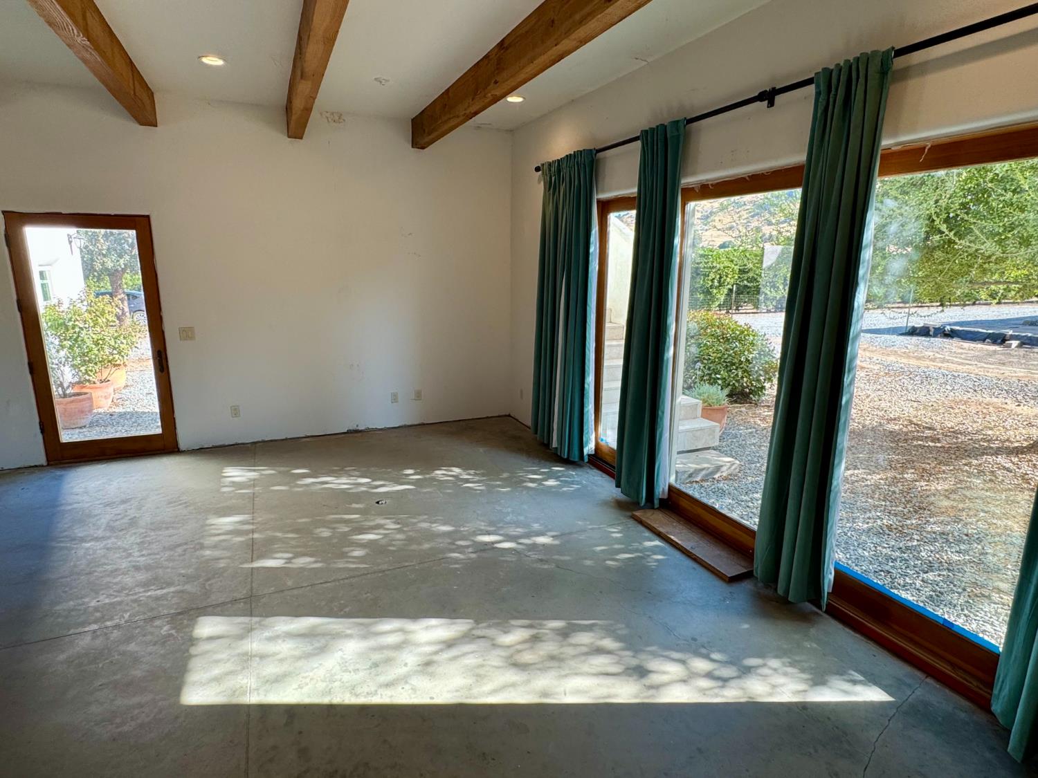 33204 Road 248, Lemon Cove, CA 93244