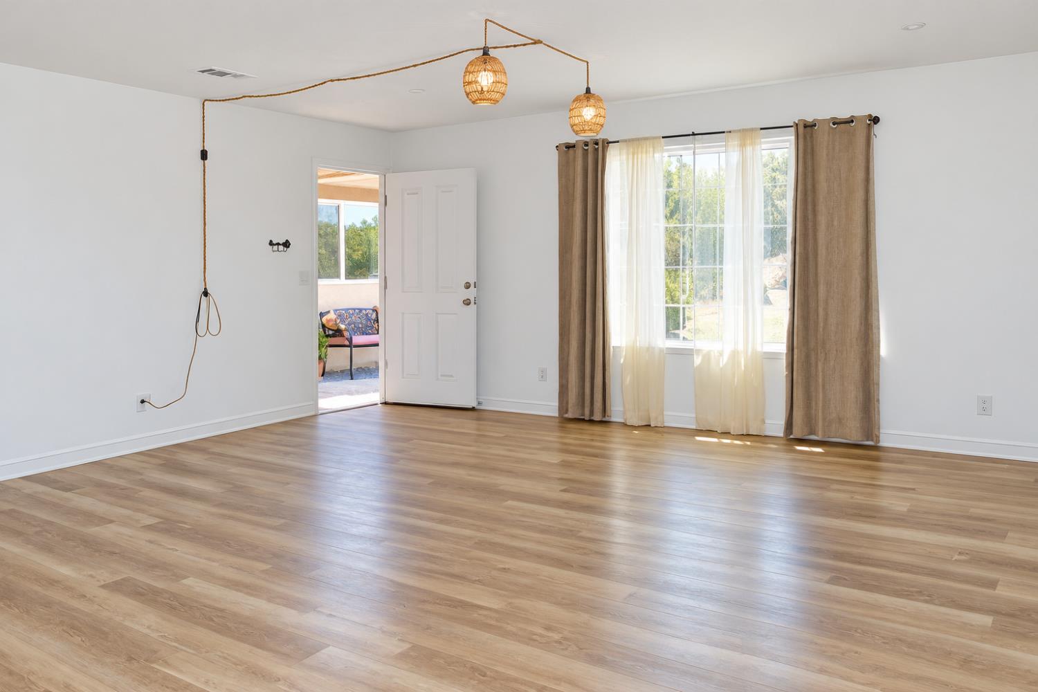 29215 Yosemite Springs Pkwy, Coarsegold, CA 93614