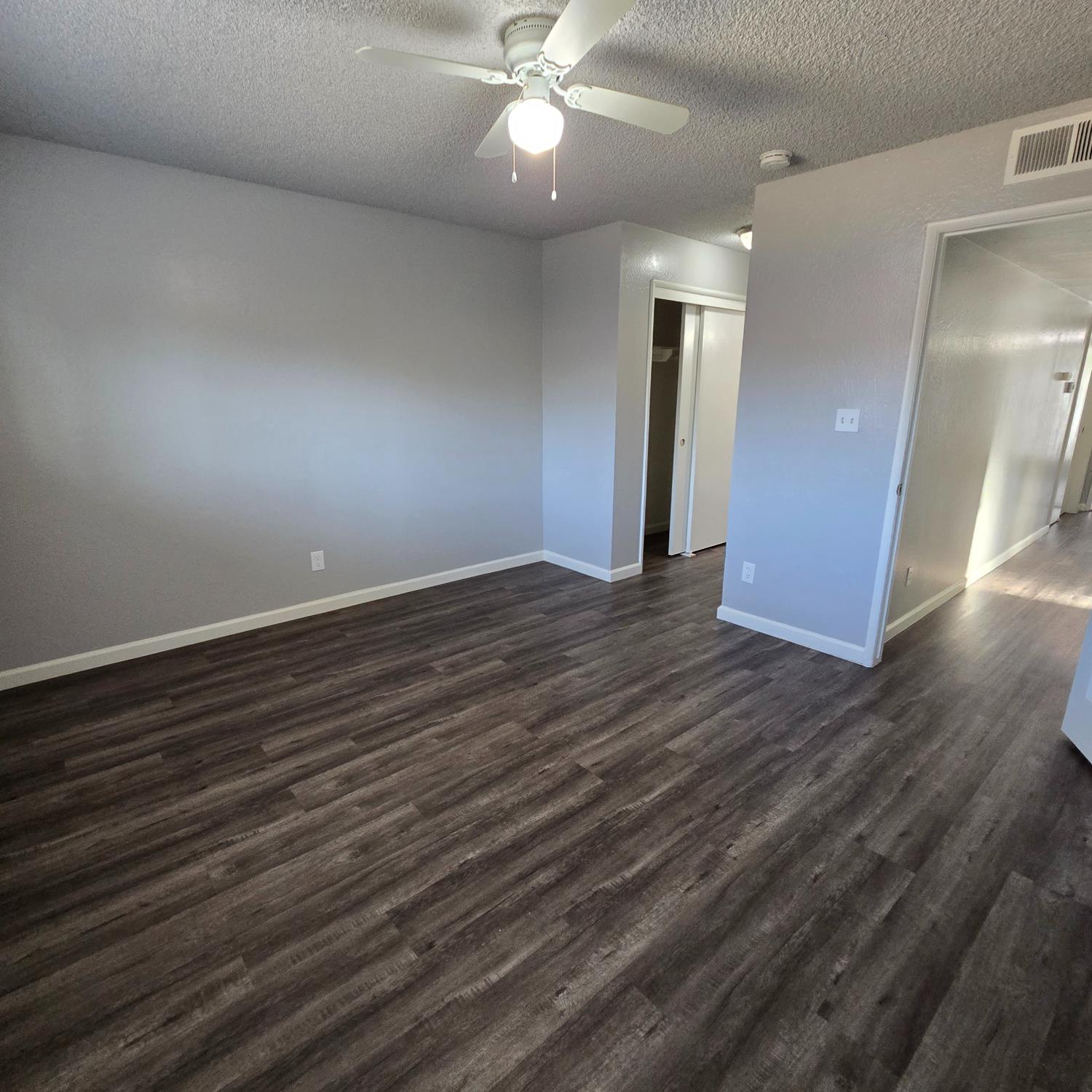 3138 W Norwich Ave, Fresno, CA 93722