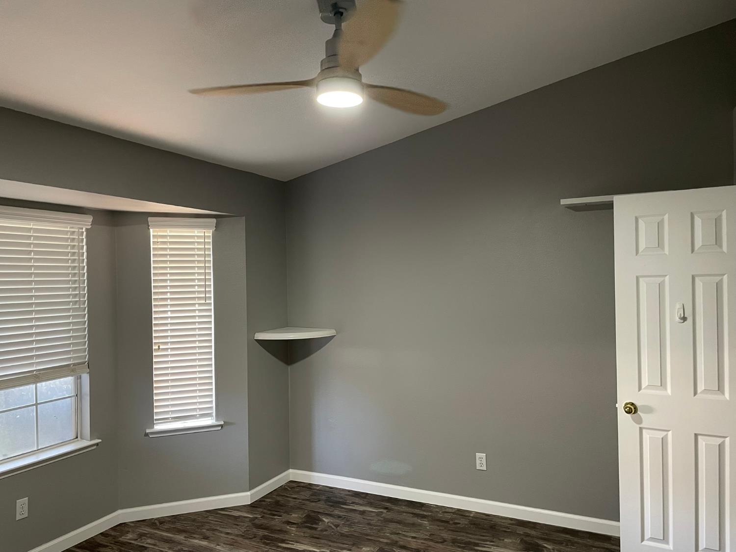 368 W Gibson Ave, Clovis, CA 93612
