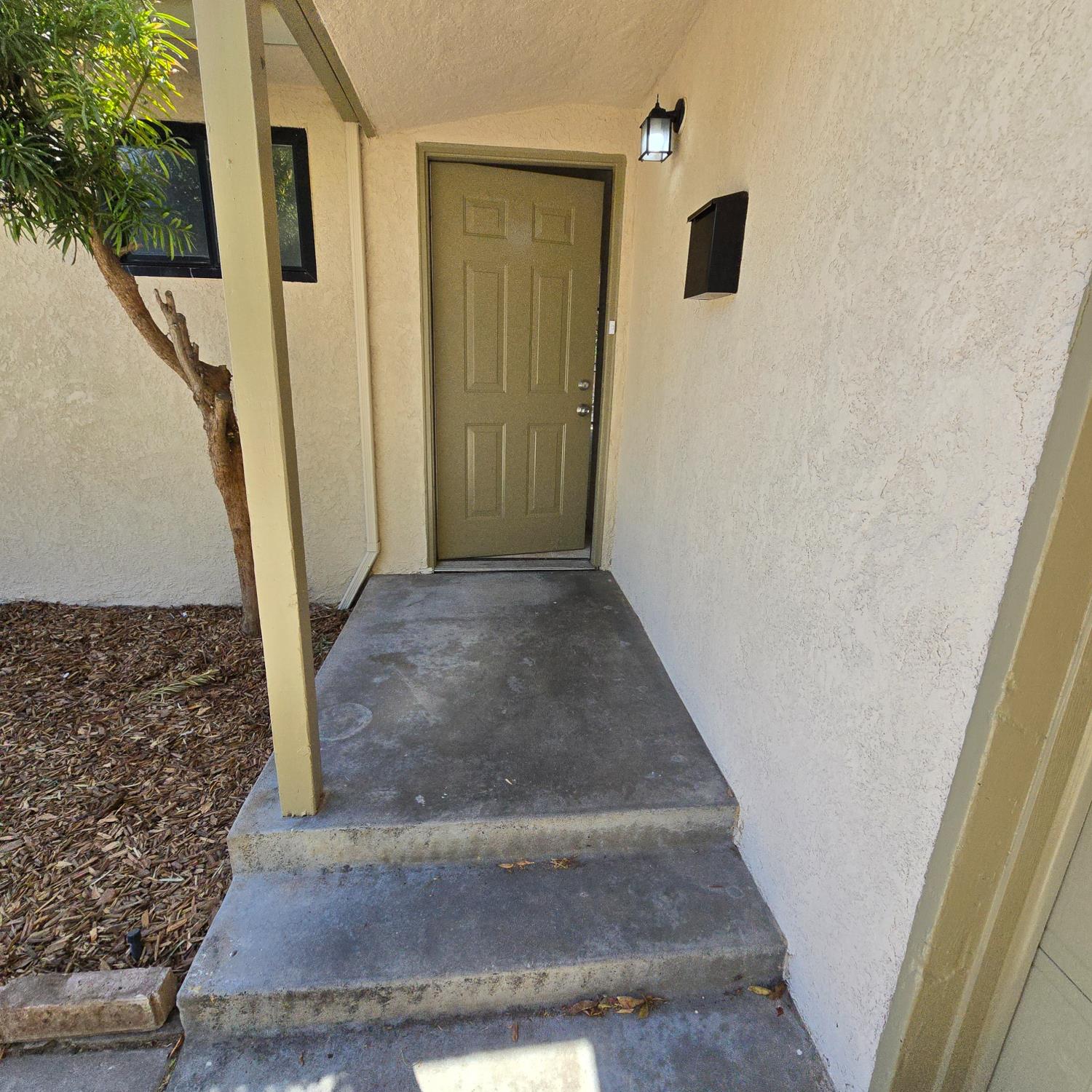 3625 N Lafayette Ave, Fresno, CA 93705