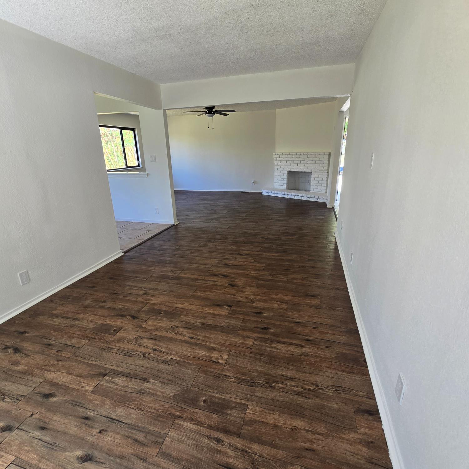 3625 N Lafayette Ave, Fresno, CA 93705