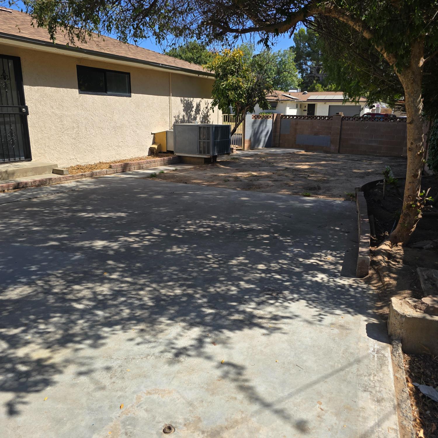 3625 N Lafayette Ave, Fresno, CA 93705