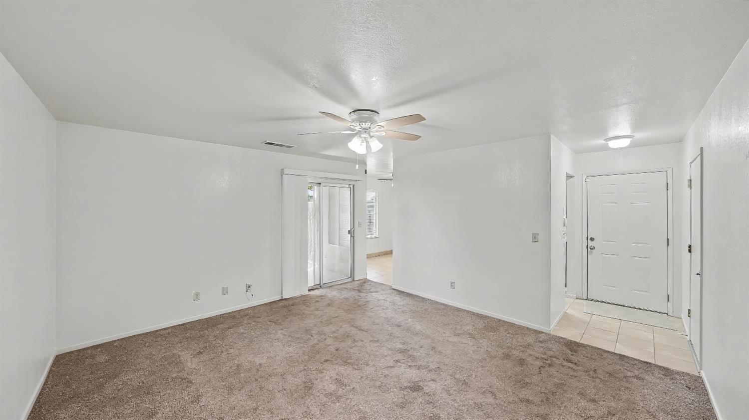 1575 N Pleasant, Fresno, CA 93728