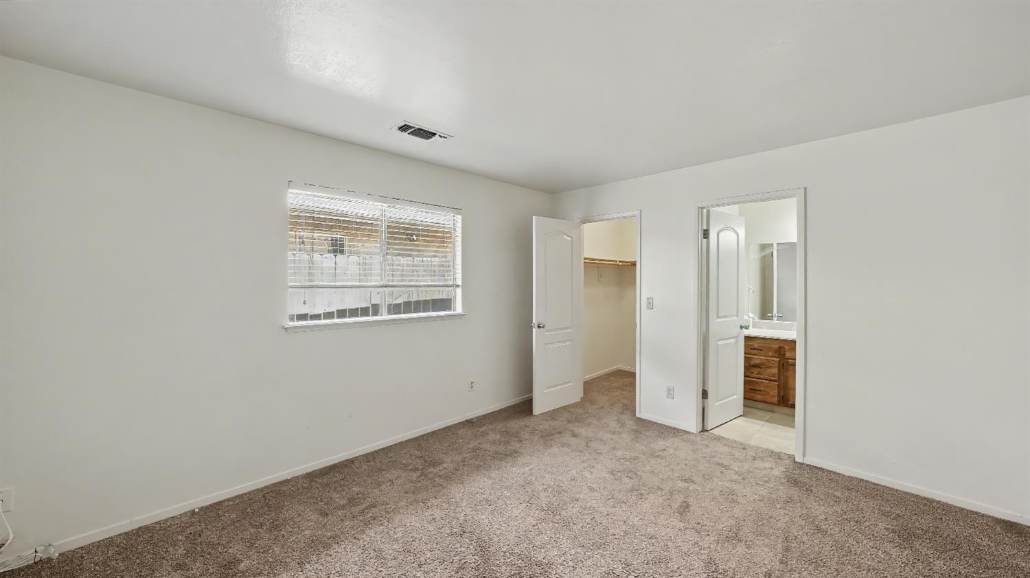 1575 N Pleasant, Fresno, CA 93728