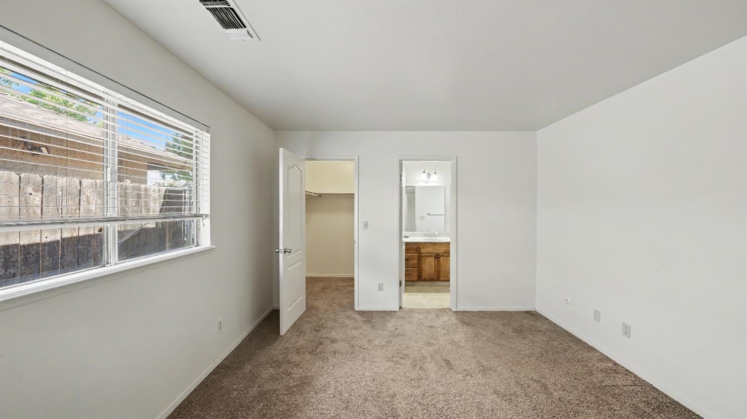 1575 N Pleasant, Fresno, CA 93728