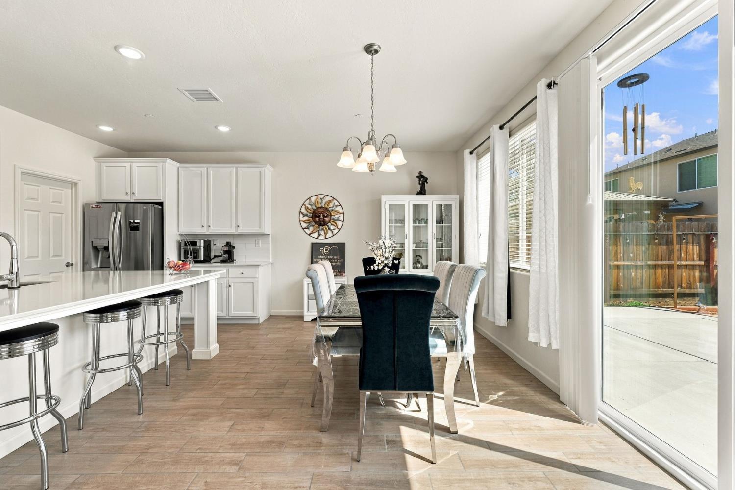 6585 E Huffman Ave, Fresno, CA 93727