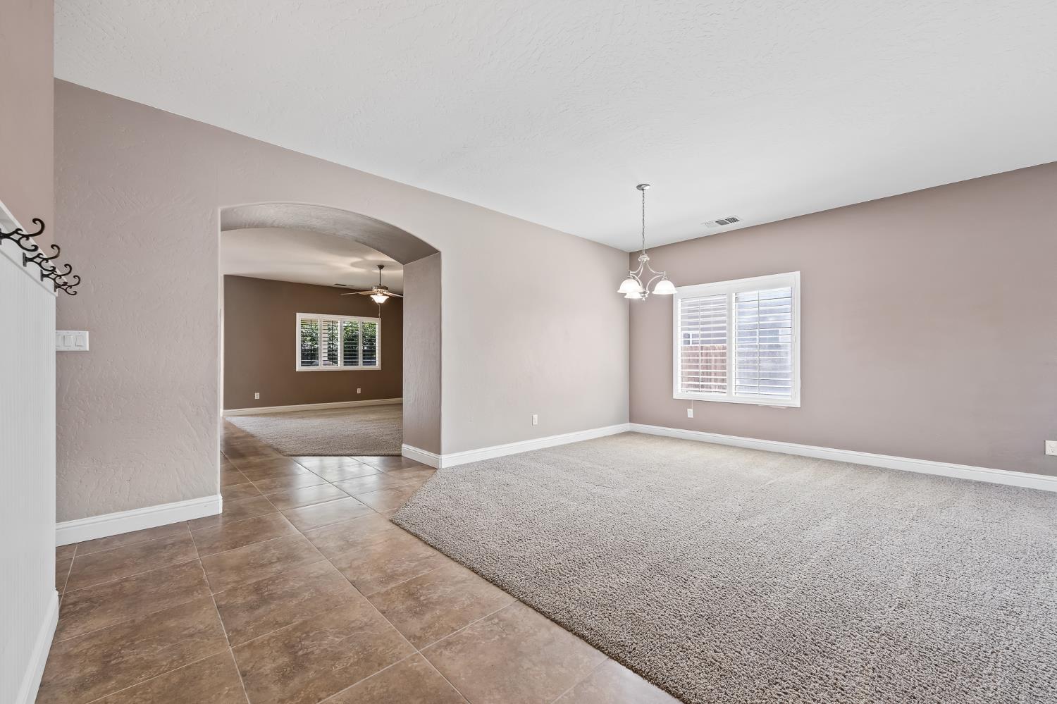 5848 E Platt Ave, Fresno, CA 93727