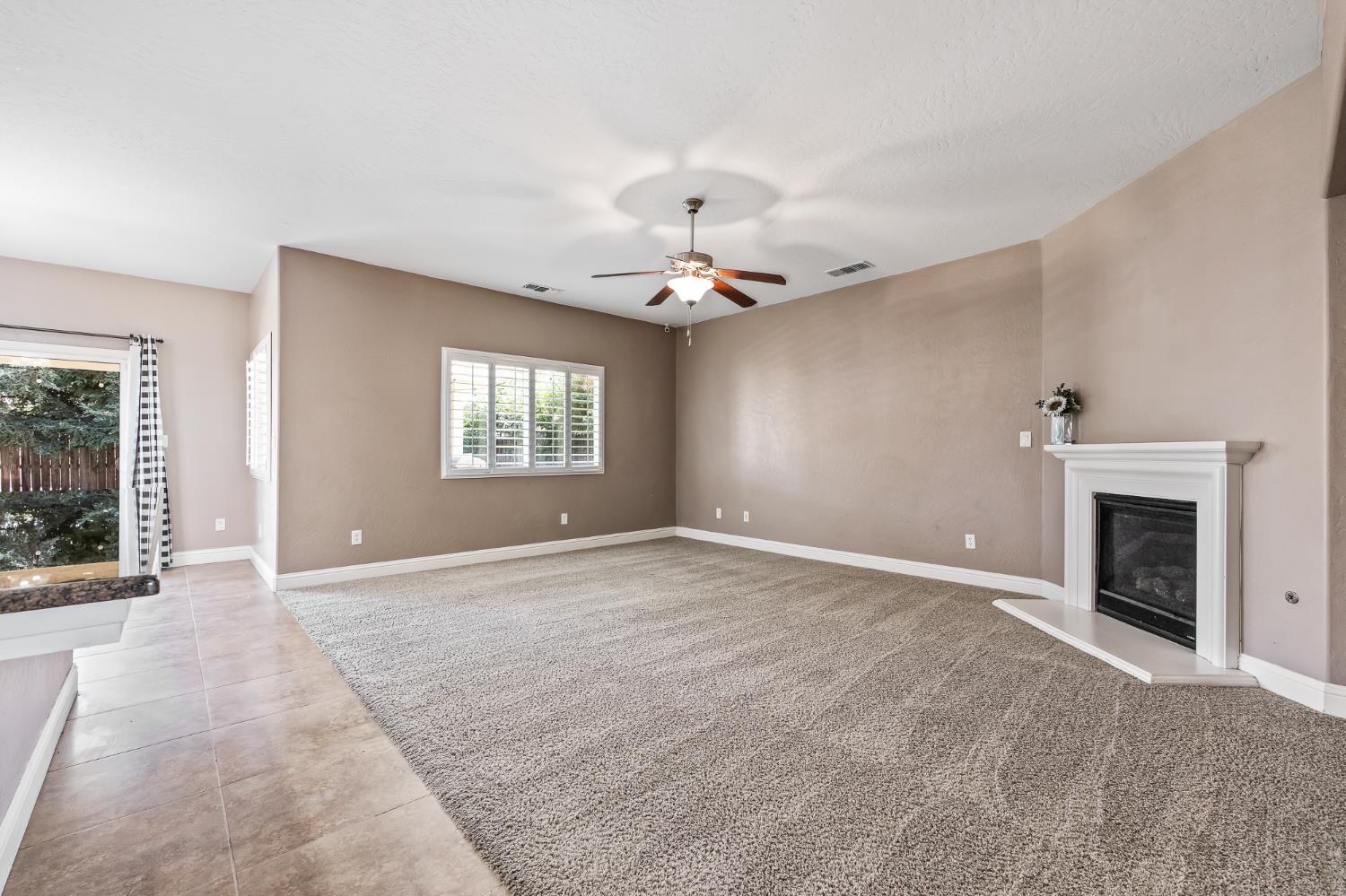 5848 E Platt Ave, Fresno, CA 93727