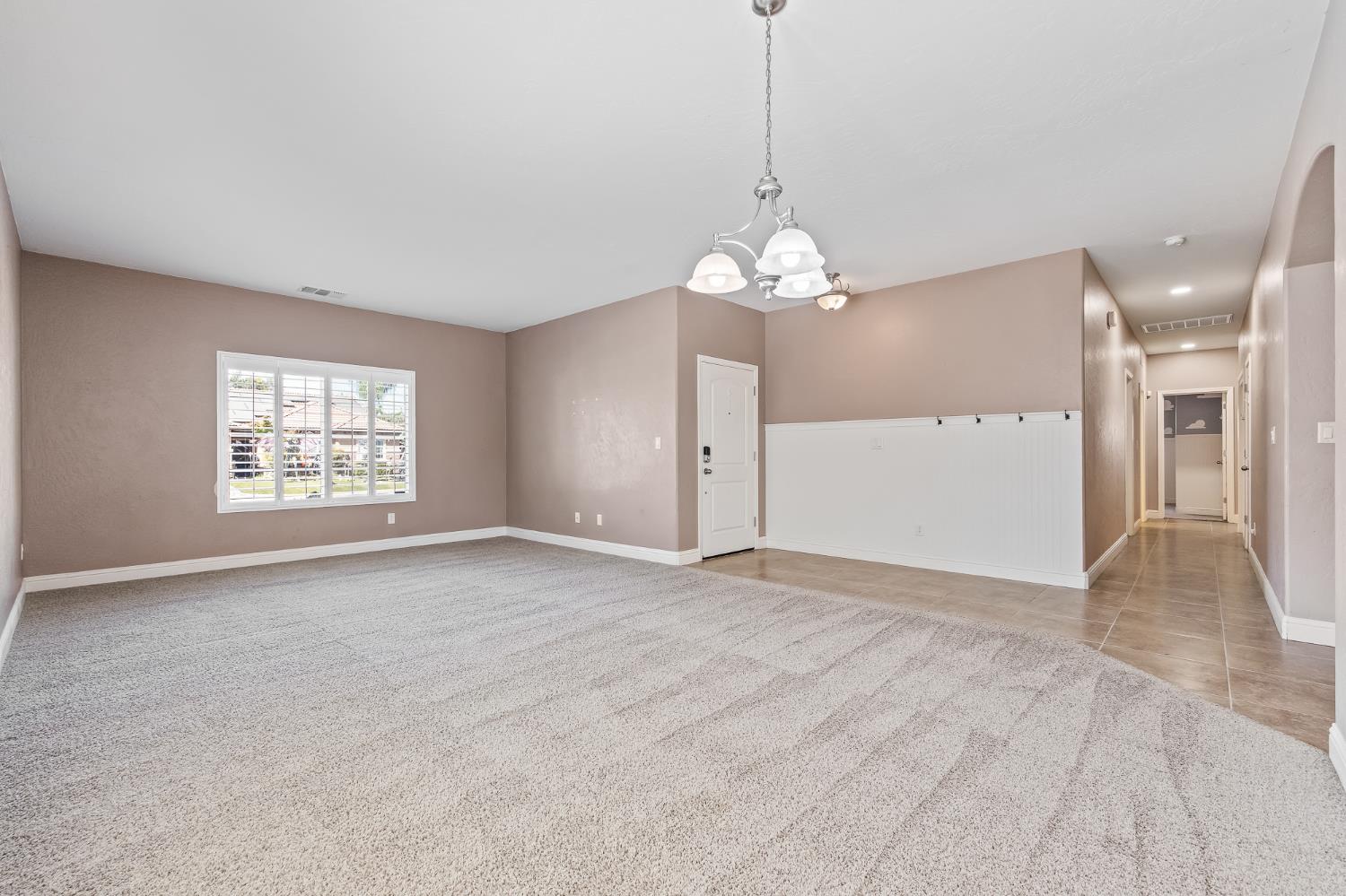 5848 E Platt Ave, Fresno, CA 93727