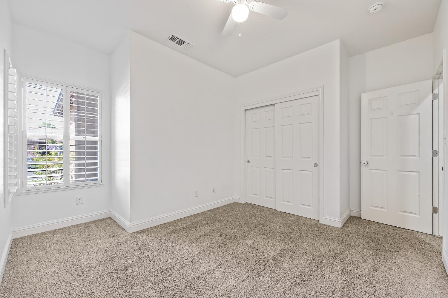 5848 E Platt Ave, Fresno, CA 93727