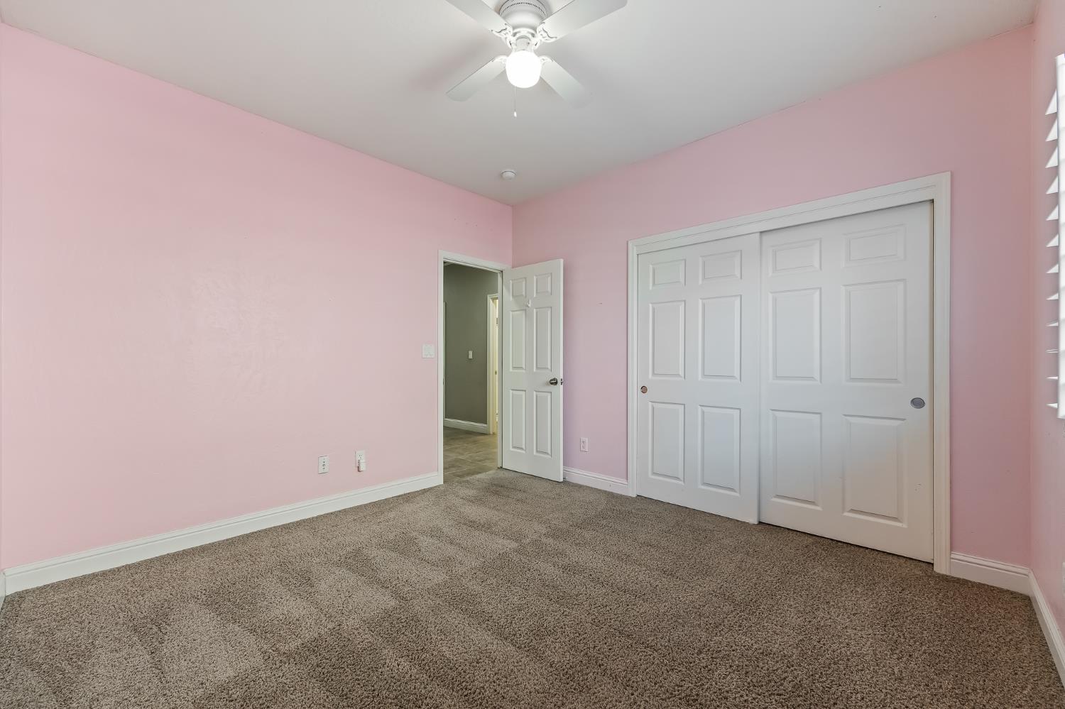 5848 E Platt Ave, Fresno, CA 93727