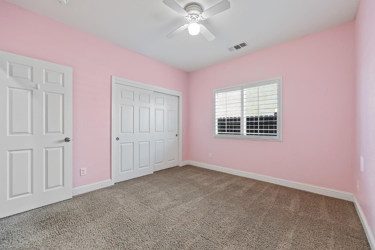 5848 E Platt Ave, Fresno, CA 93727