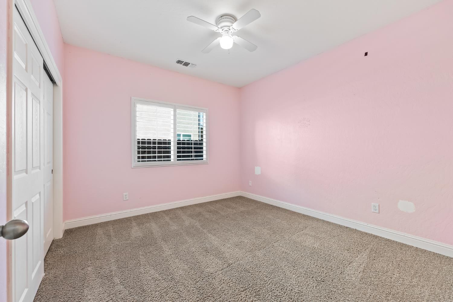 5848 E Platt Ave, Fresno, CA 93727