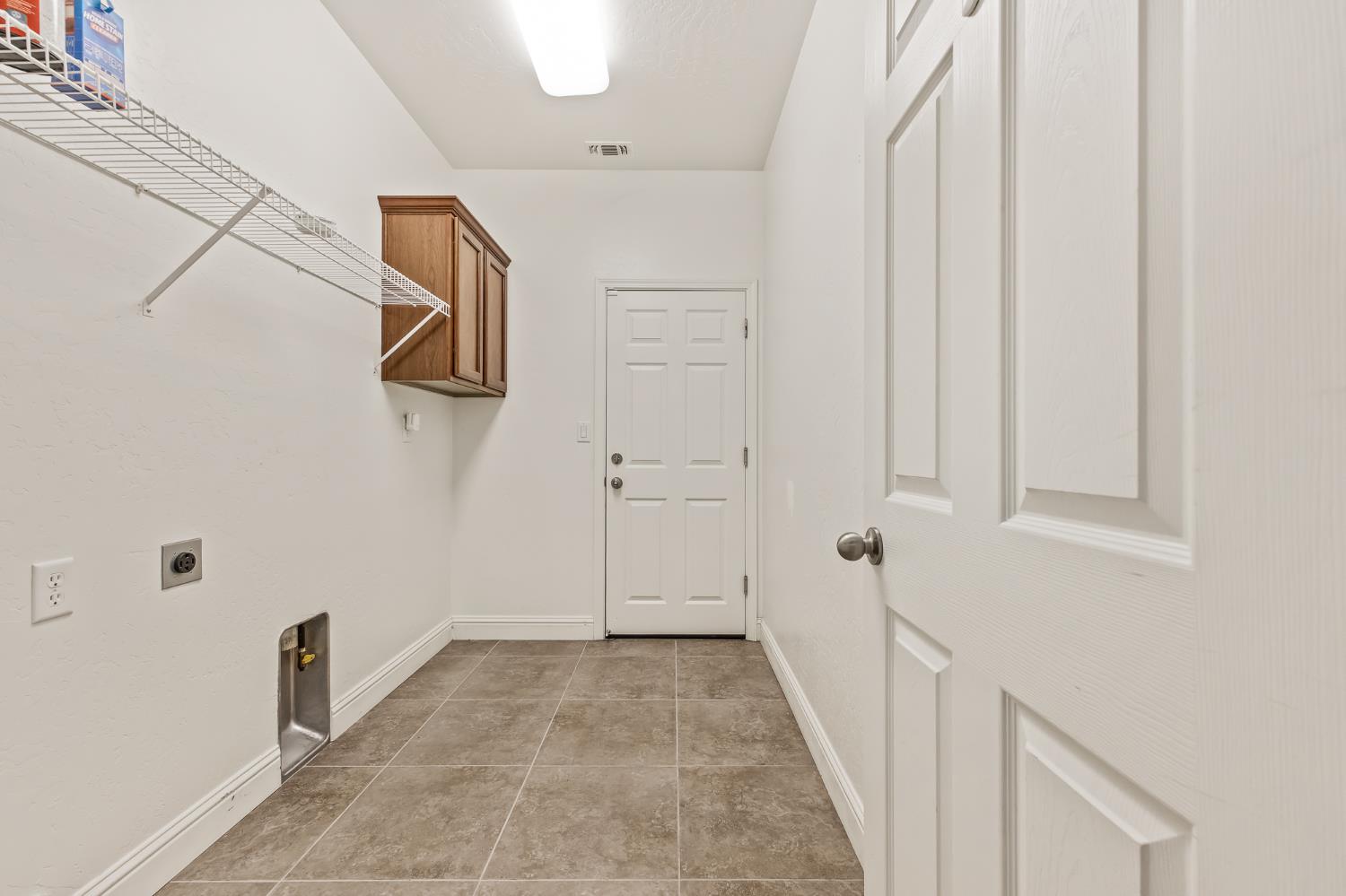5848 E Platt Ave, Fresno, CA 93727