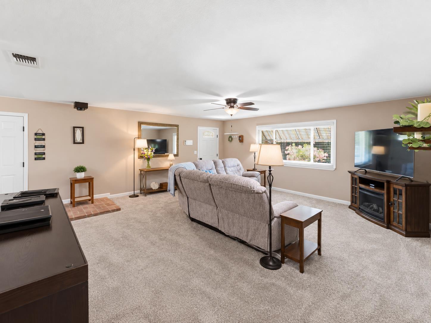 5811 Illilouette Fls, Mariposa, CA 95338