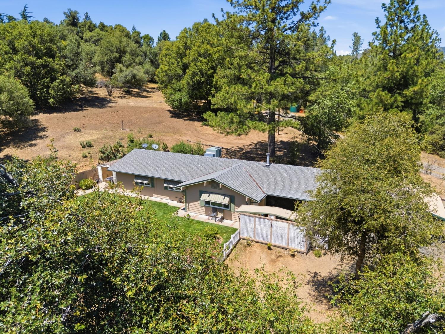 5811 Illilouette Fls, Mariposa, CA 95338