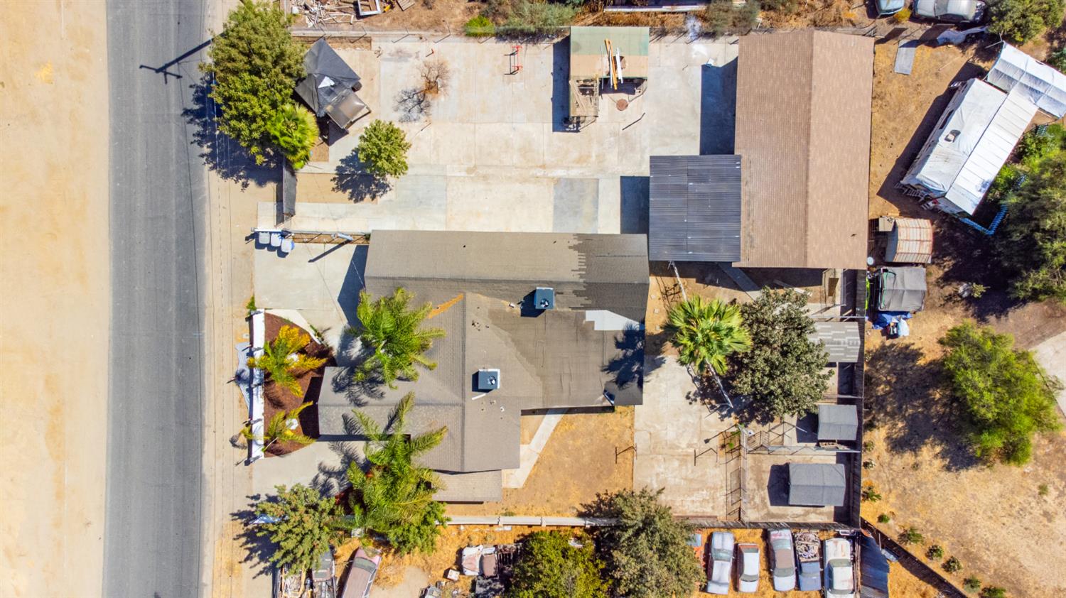 815 E 5Th St, Hanford, CA 93230
