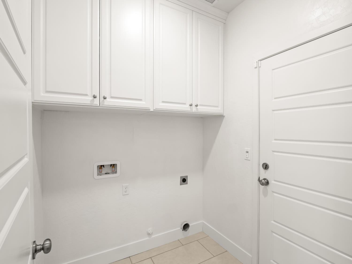 143 Timberline Way S, Madera, CA 93636