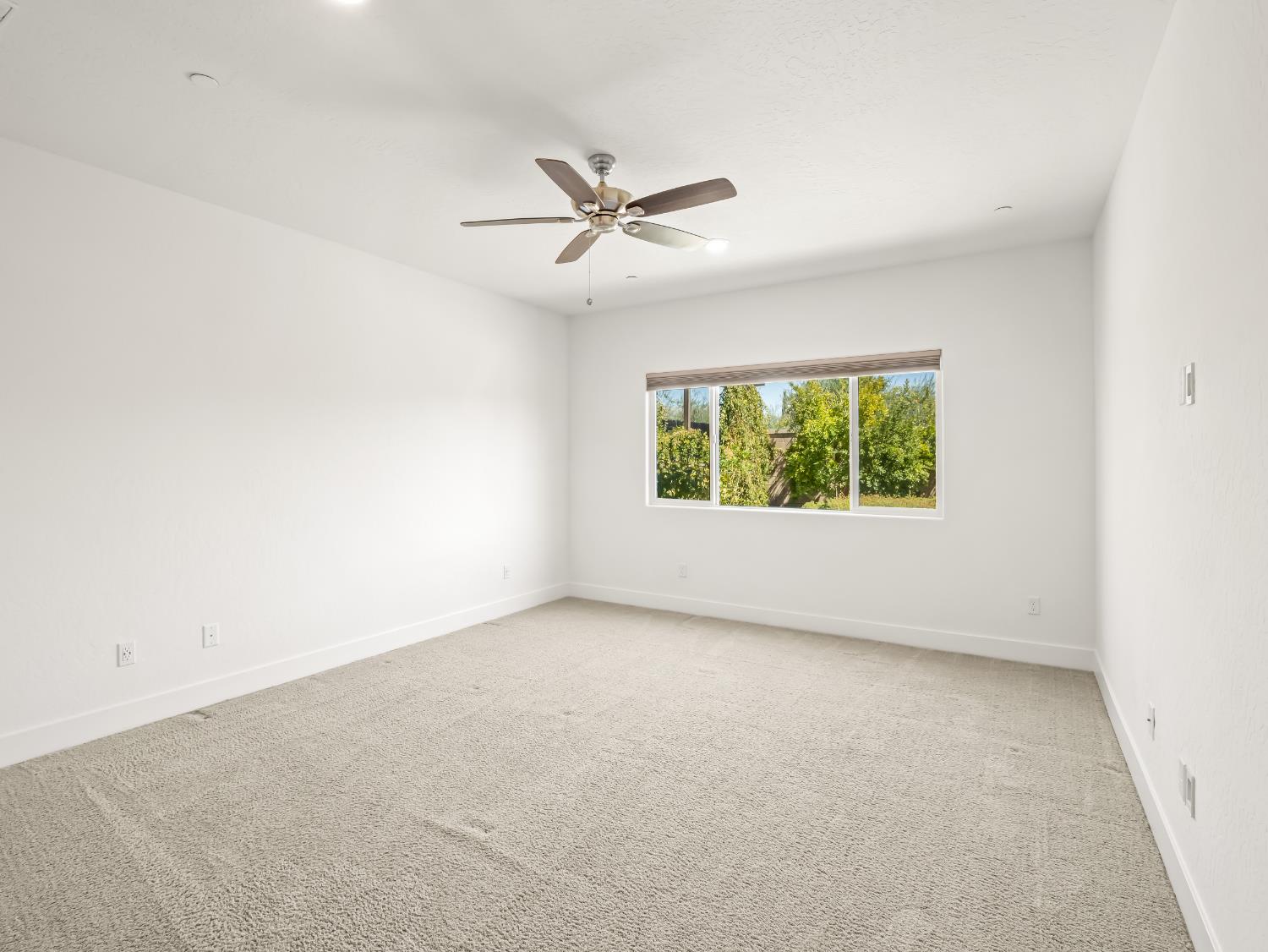 143 Timberline Way S, Madera, CA 93636